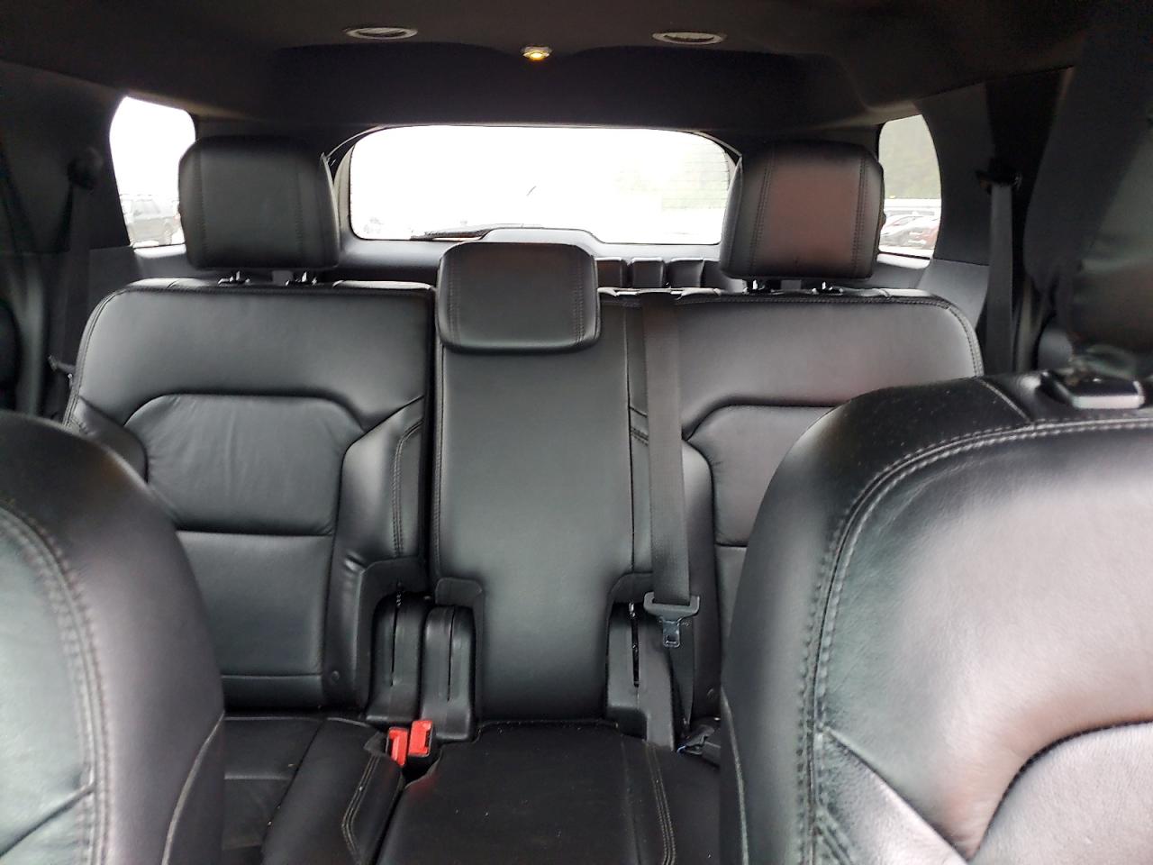 2017 FORD EXPLORER XLT photo 28