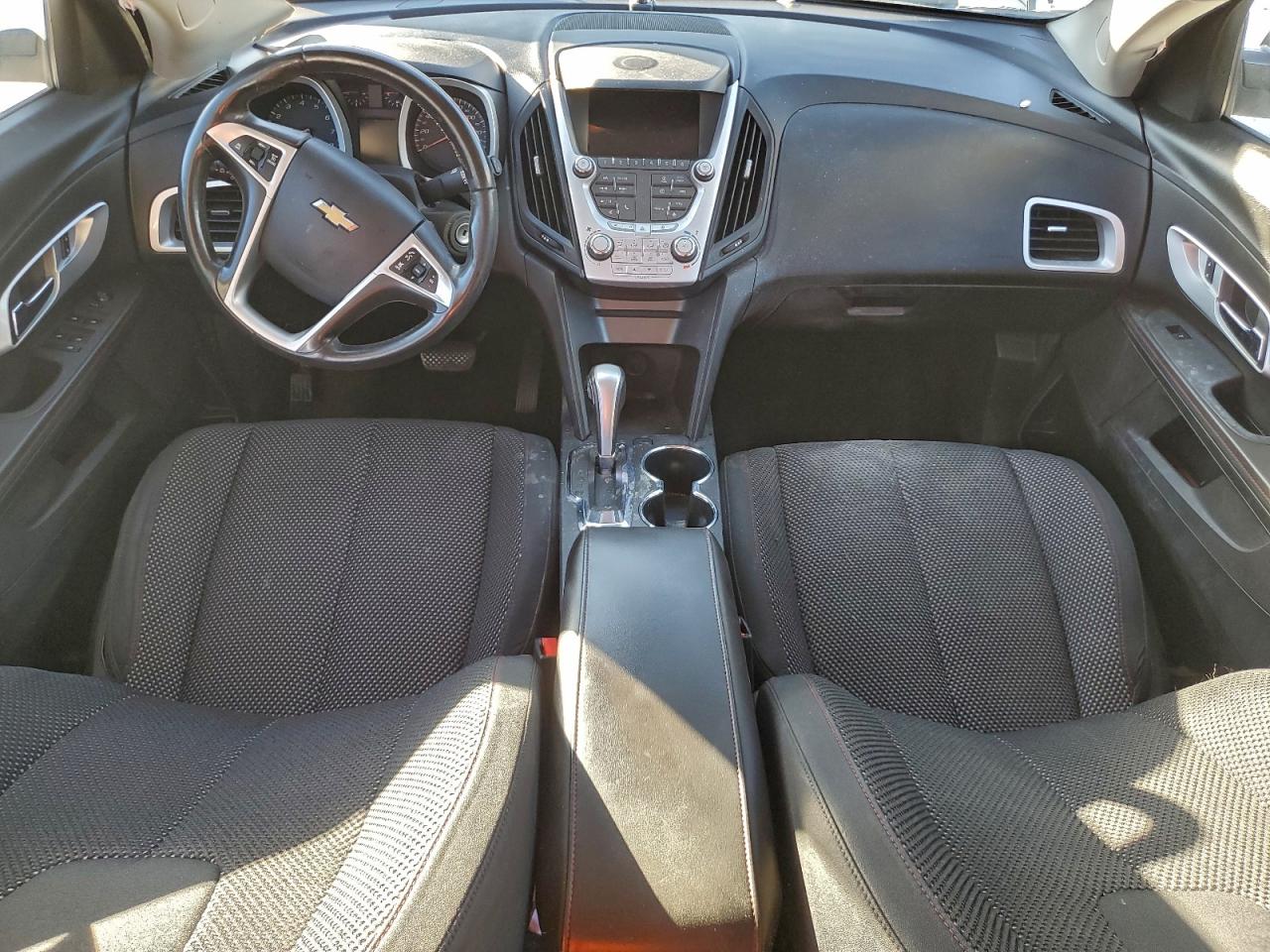 2013 CHEVROLET EQUINOX LT photo 22