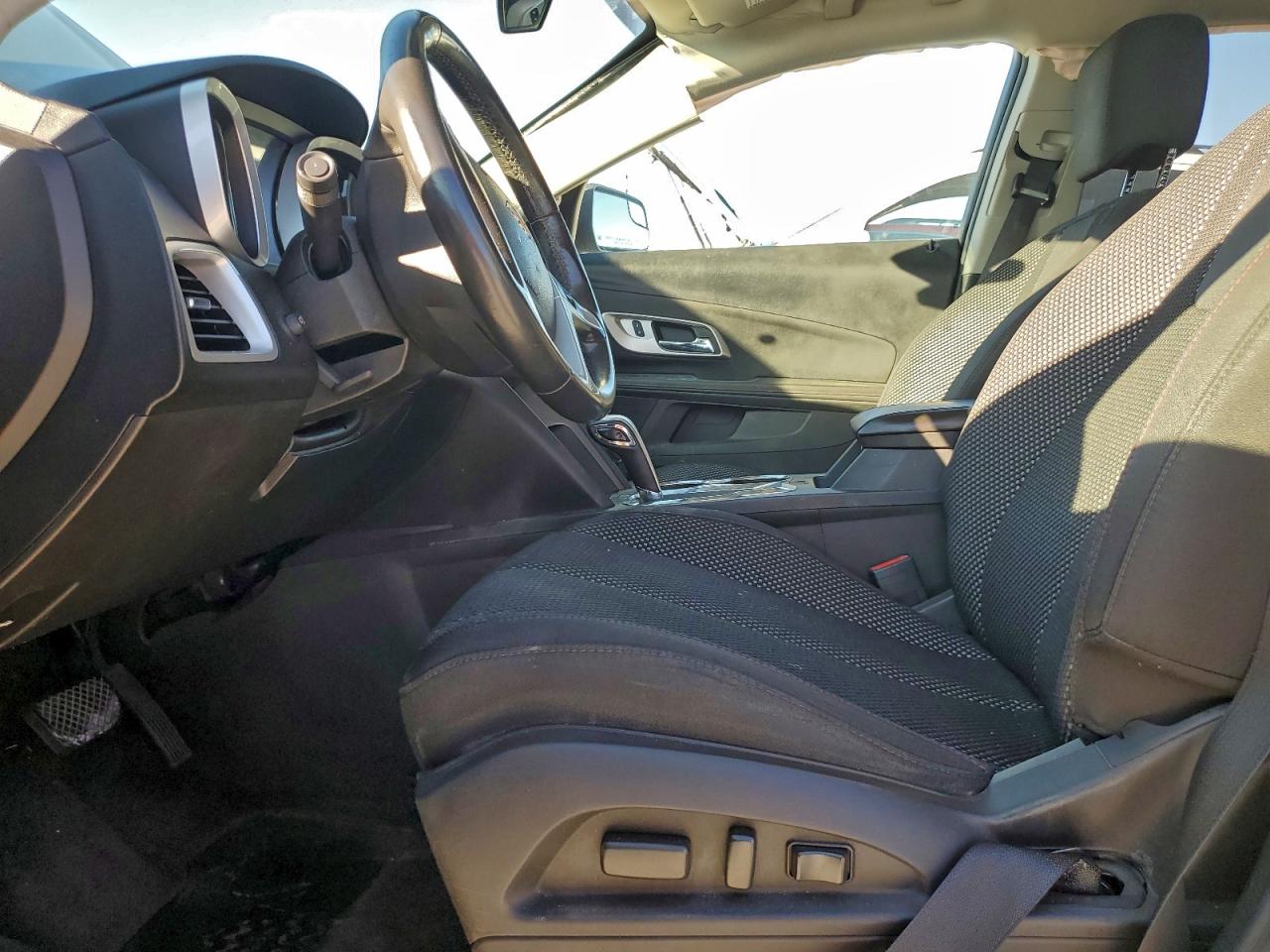 2013 CHEVROLET EQUINOX LT photo 19