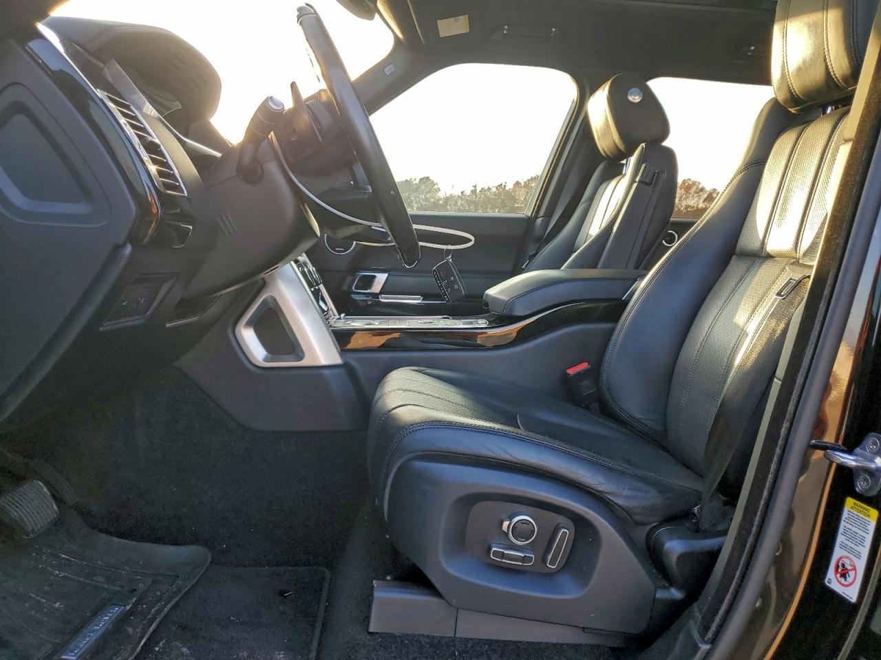 2016 LAND ROVER RANGE ROVER HSE photo 7