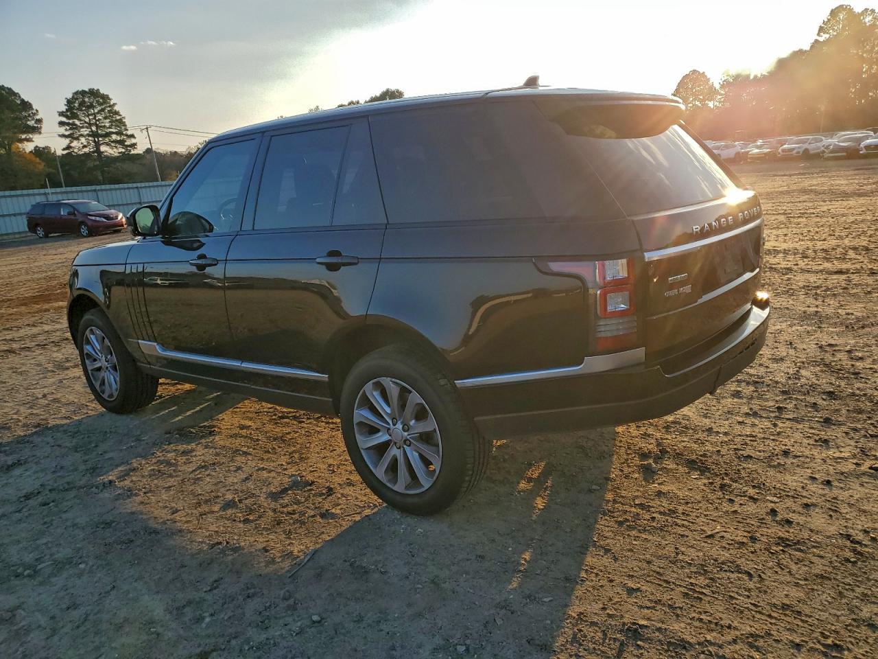 2016 LAND ROVER RANGE ROVER HSE photo 2