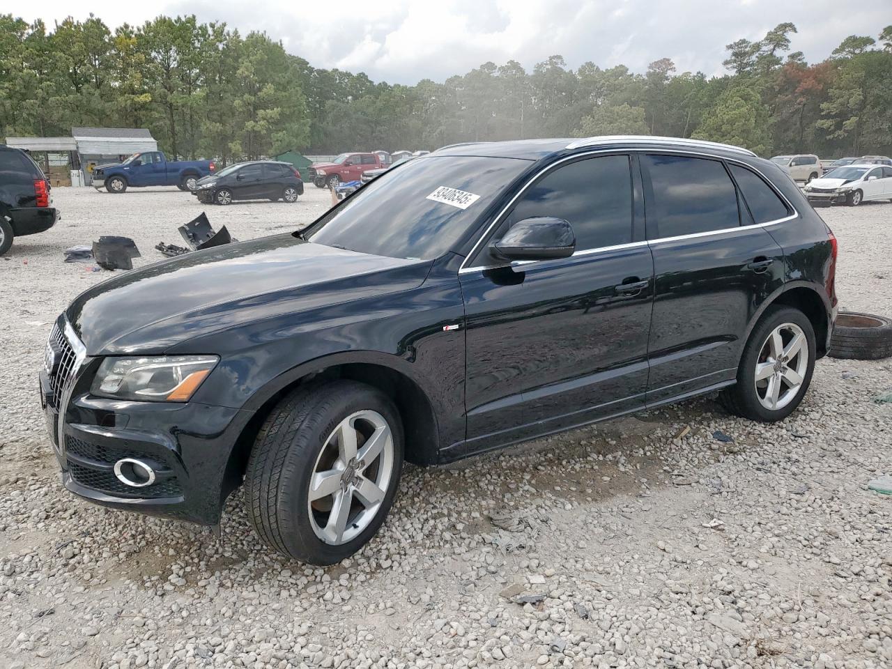 2011 AUDI Q5