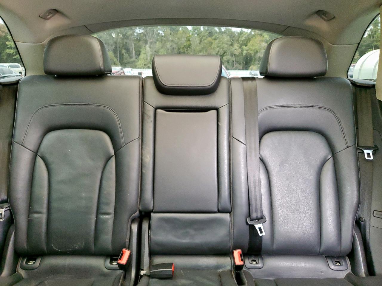 2011 AUDI Q5 PREMIUM PLUS photo 28