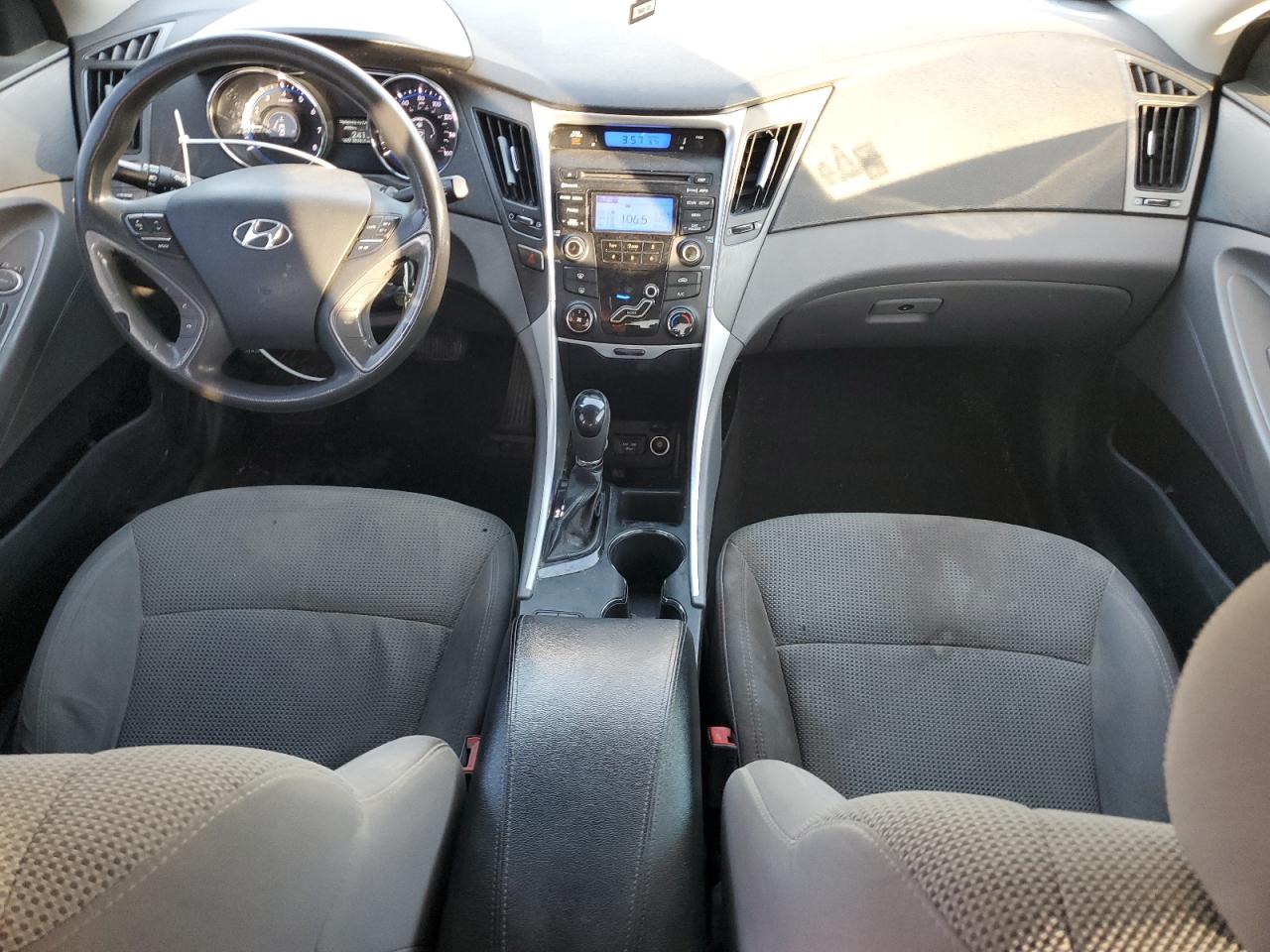 2013 HYUNDAI SONATA GLS photo 8