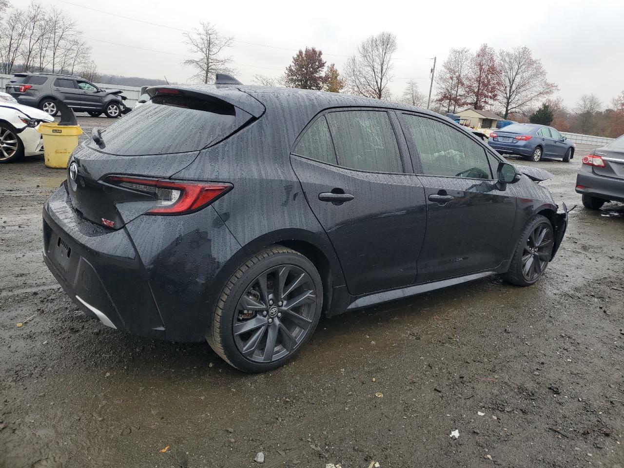 2024 TOYOTA COROLLA XSE photo 3