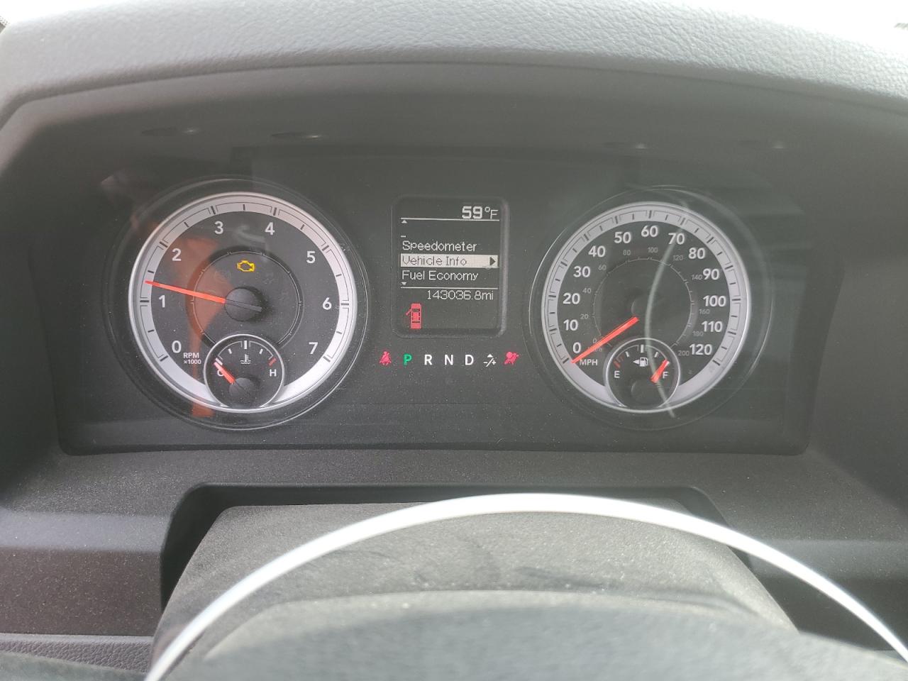 2014 RAM 1500 ST photo 9