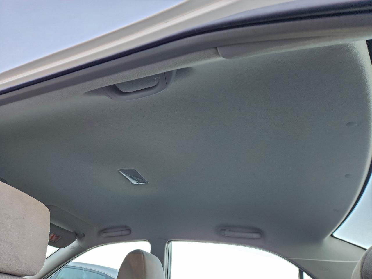 2006 TOYOTA COROLLA LE photo 34