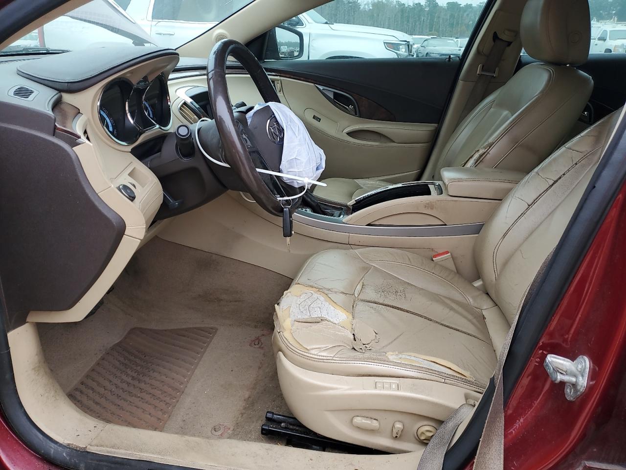 2011 BUICK LACROSSE photo 7