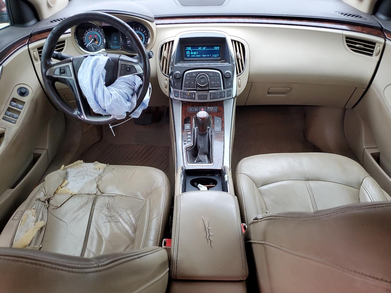 2011 BUICK LACROSSE photo 8