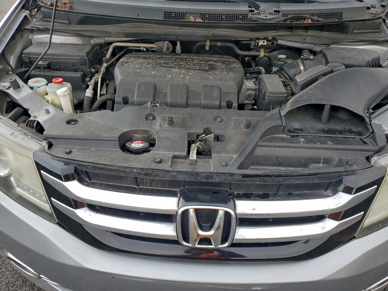 2016 HONDA ODYSSEY TOURING photo 11