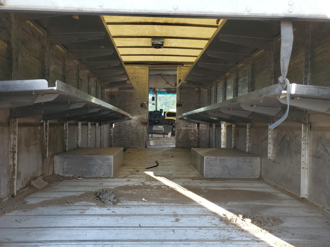 2022 FORD F59 photo 19