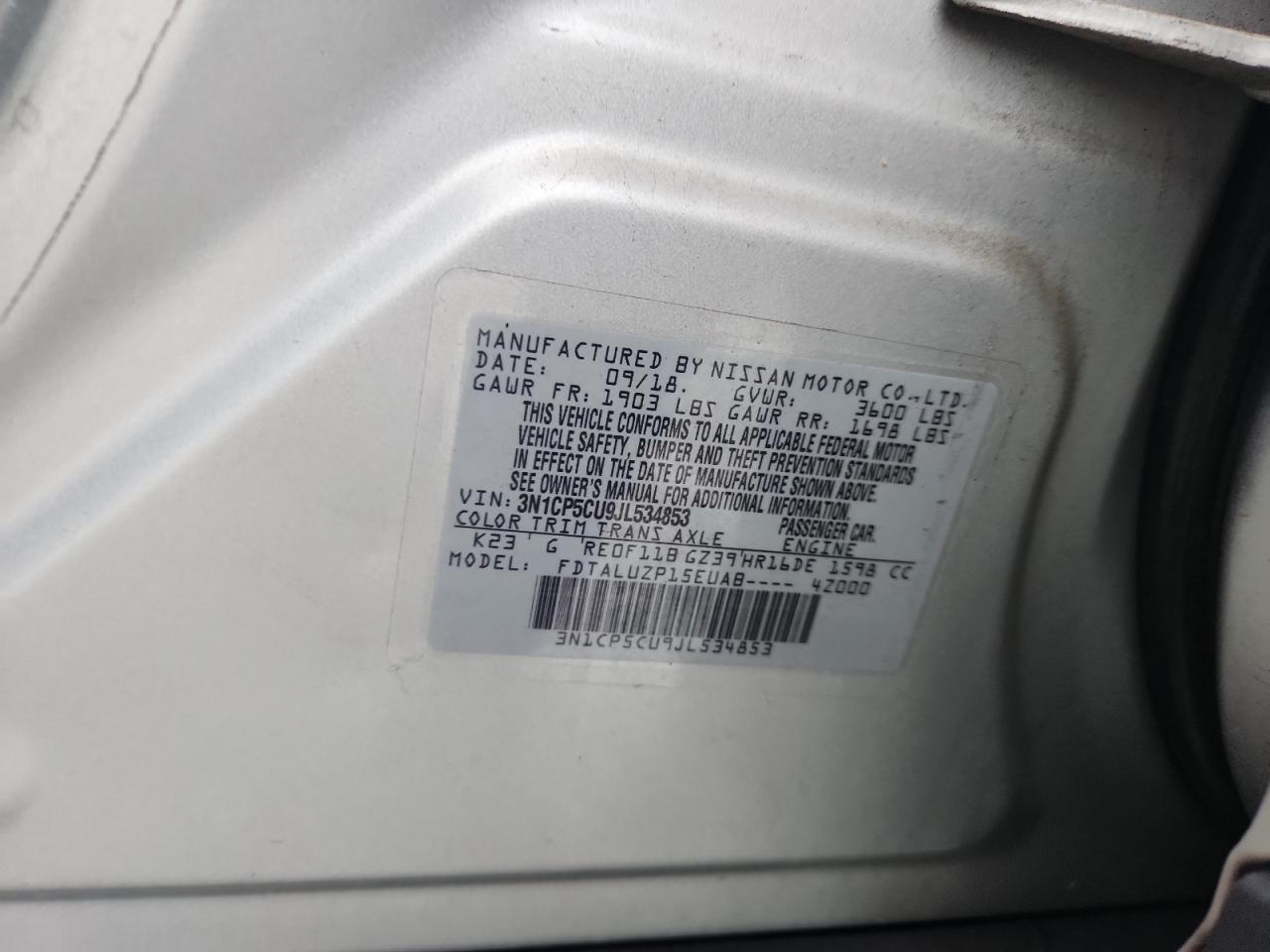 2018 NISSAN KICKS SR photo 37