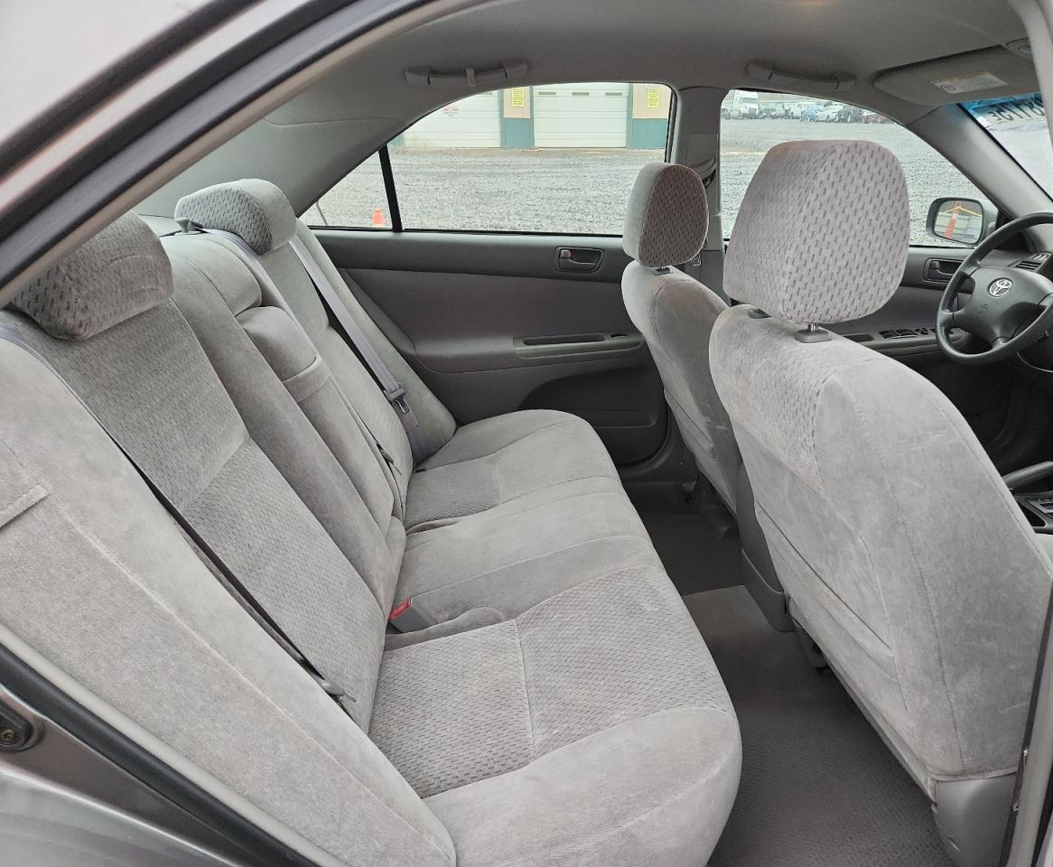 2002 TOYOTA CAMRY LE photo 28