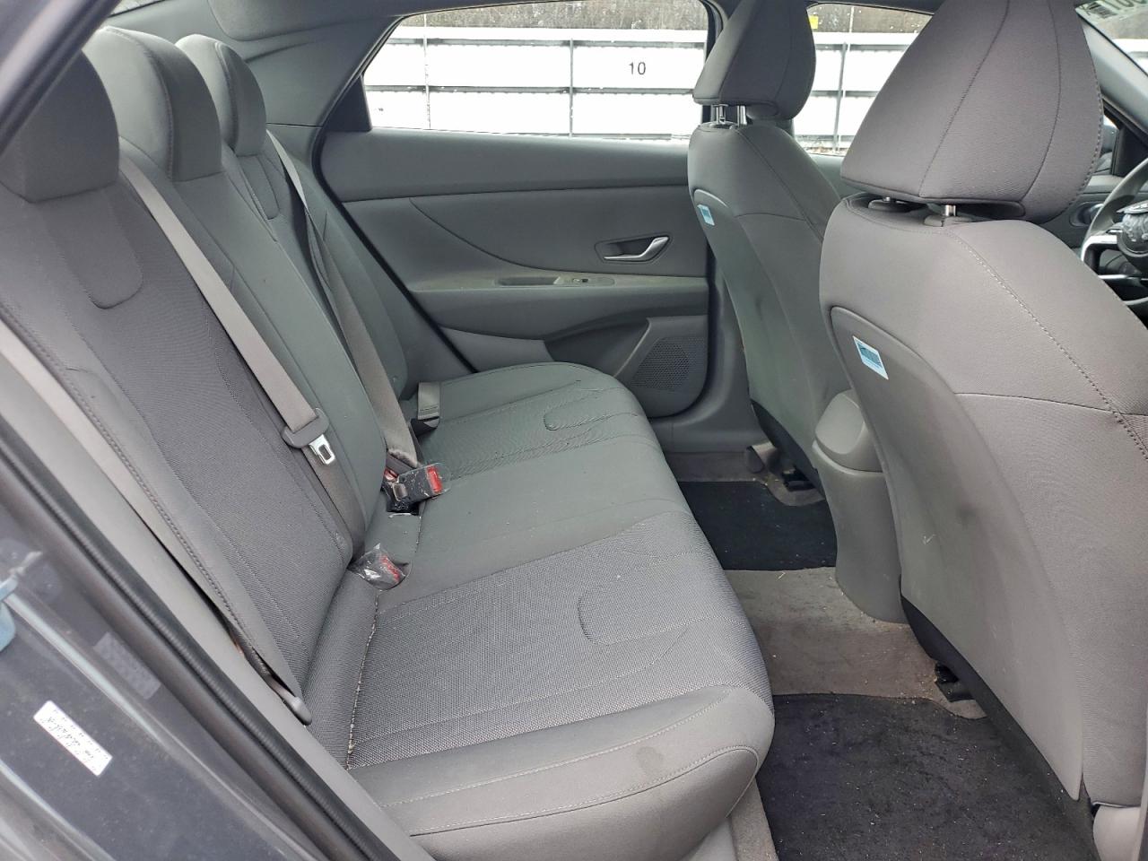 2023 HYUNDAI ELANTRA SE photo 10