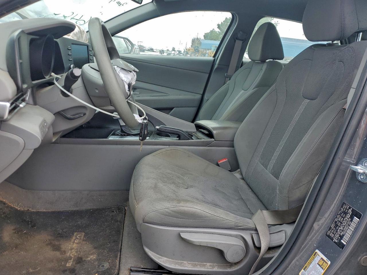 2023 HYUNDAI ELANTRA SE photo 7