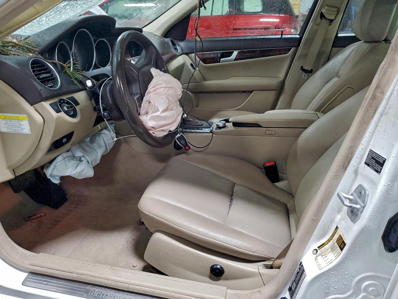 2013 MERCEDES-BENZ C 300 4MATIC photo 13