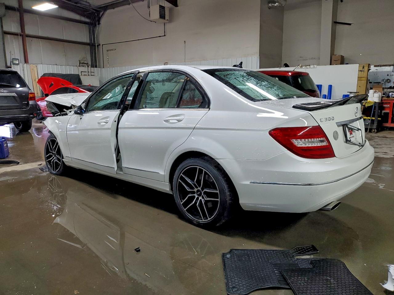 2013 MERCEDES-BENZ C 300 4MATIC photo 3