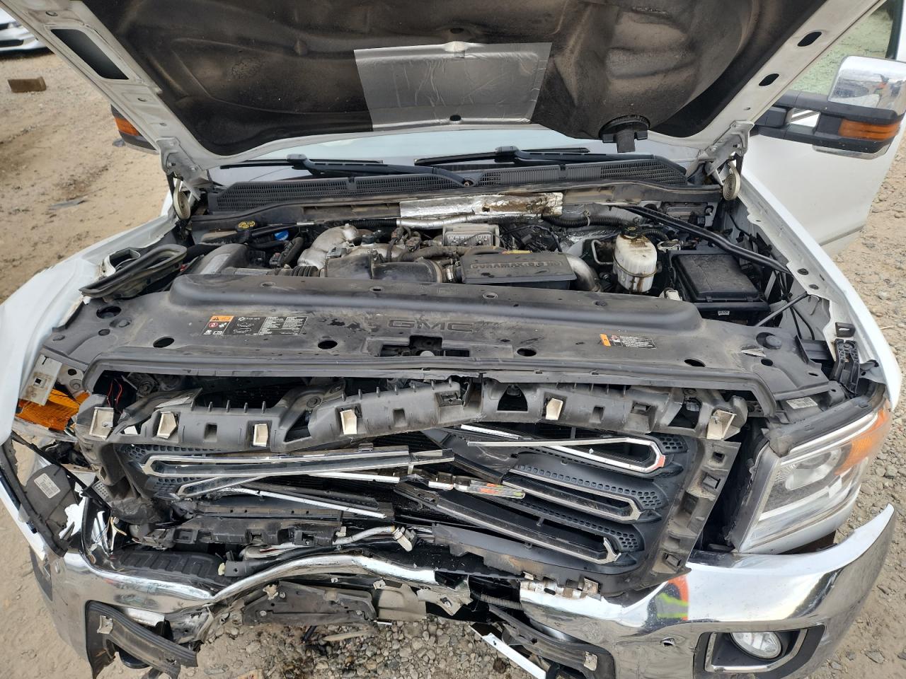 2019 GMC SIERRA K2500 SLT photo 11
