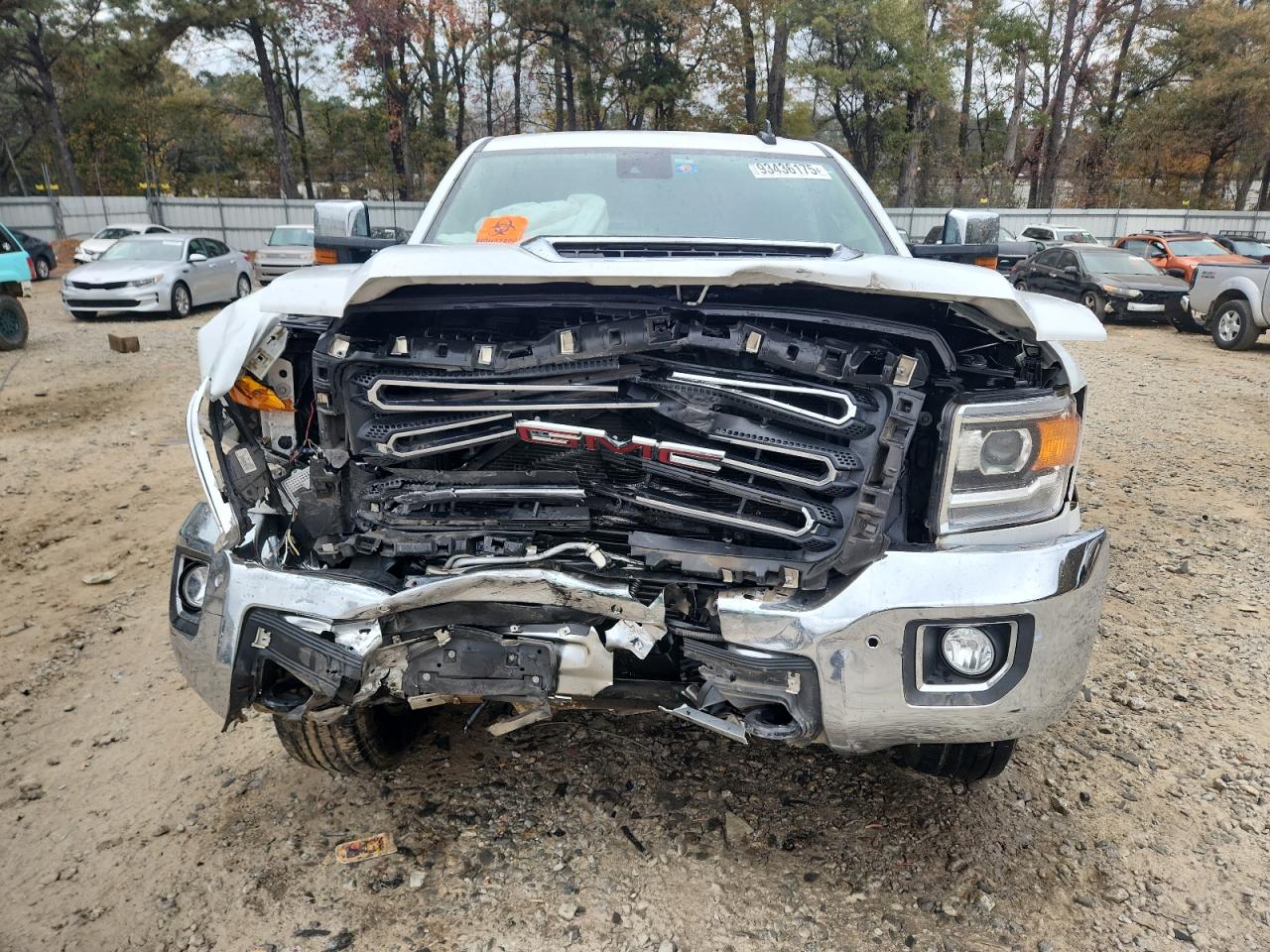 2019 GMC SIERRA K2500 SLT photo 5