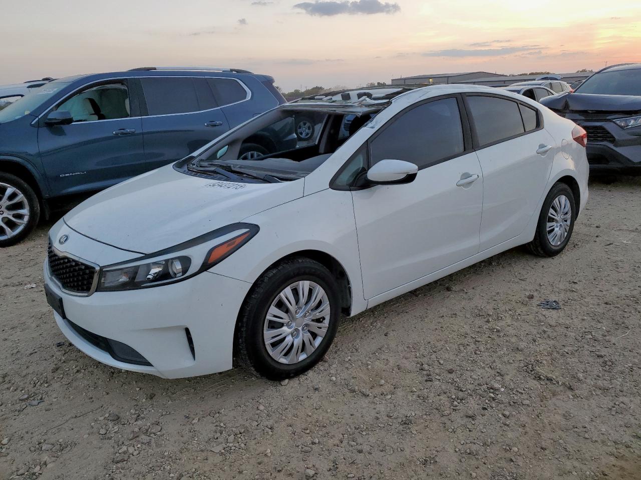 2017 KIA FORTE