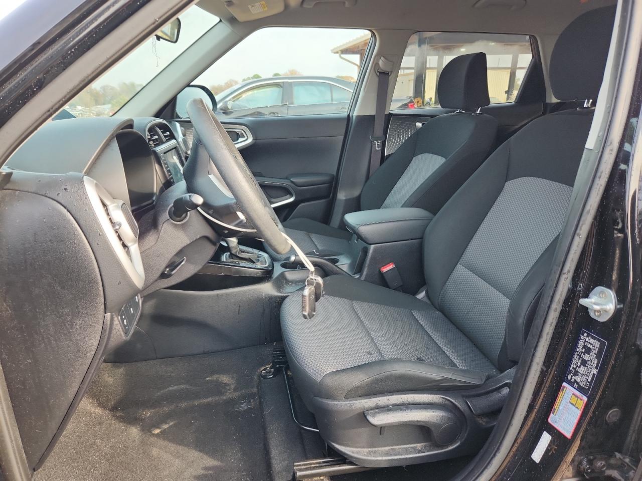 2020 KIA SOUL LX photo 7