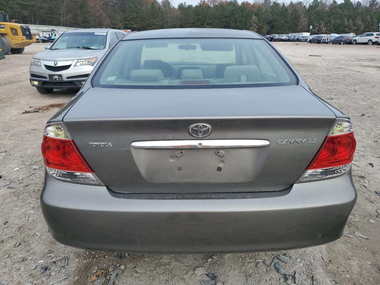 2006 TOYOTA CAMRY LE photo 6