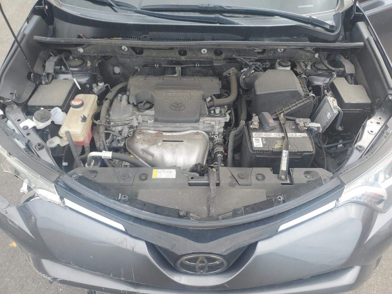 2016 TOYOTA RAV4 XLE photo 12