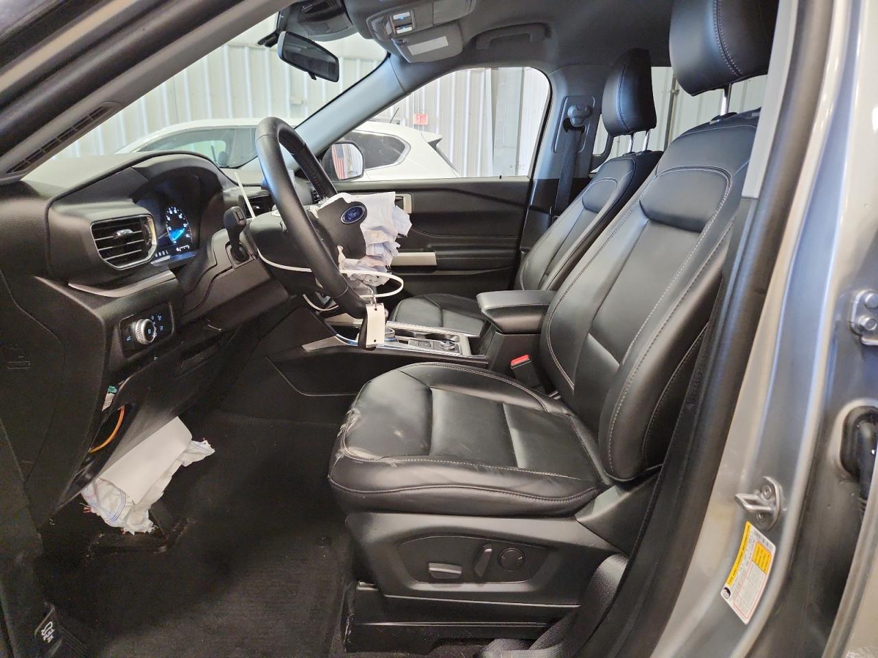 2023 FORD EXPLORER XLT photo 19