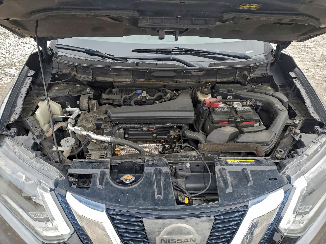 2017 NISSAN ROGUE SV photo 21