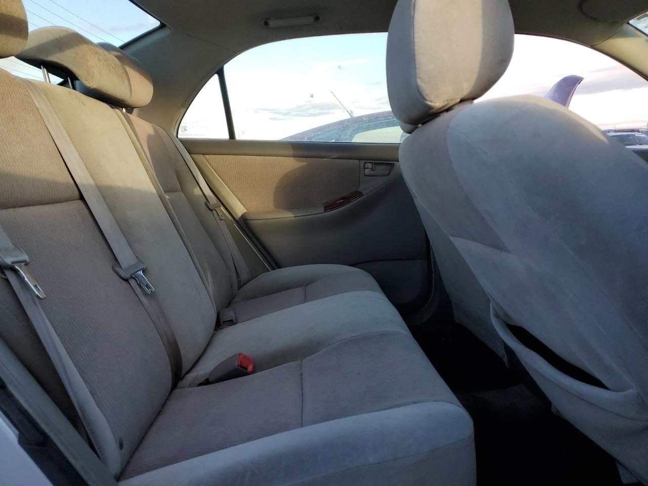 2008 TOYOTA COROLLA photo 10
