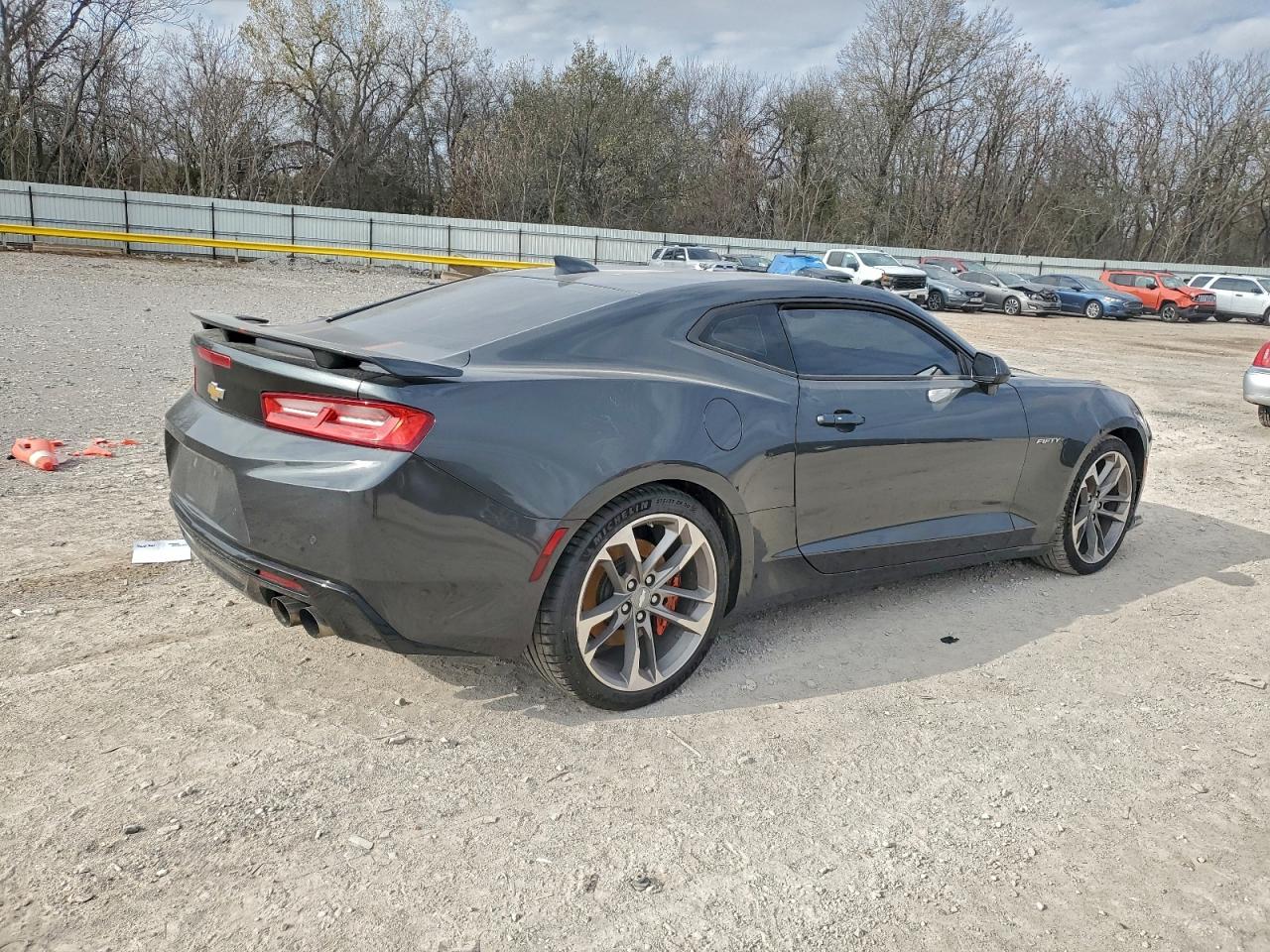 2017 CHEVROLET CAMARO SS photo 7