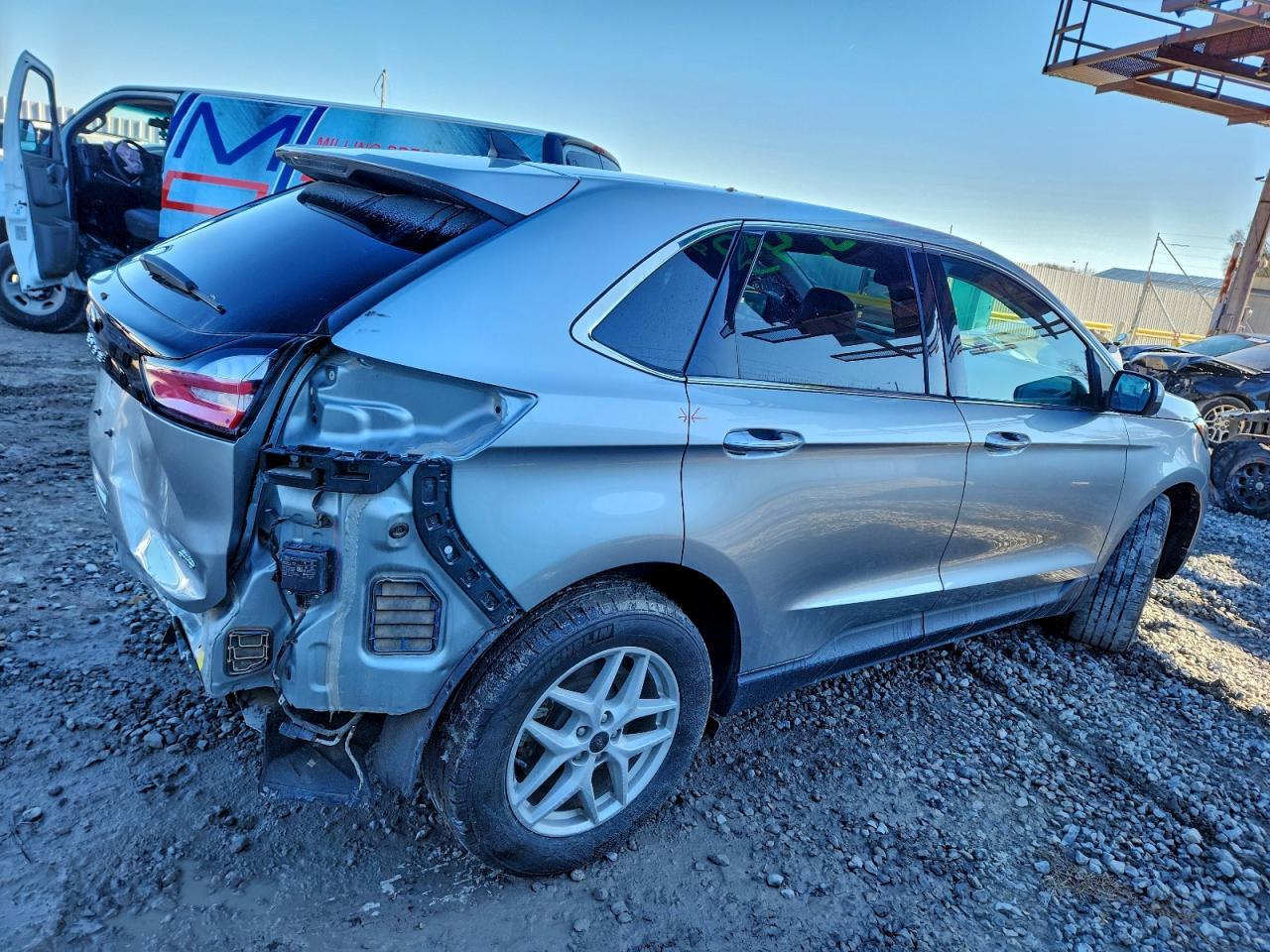 2024 FORD EDGE SEL photo 3