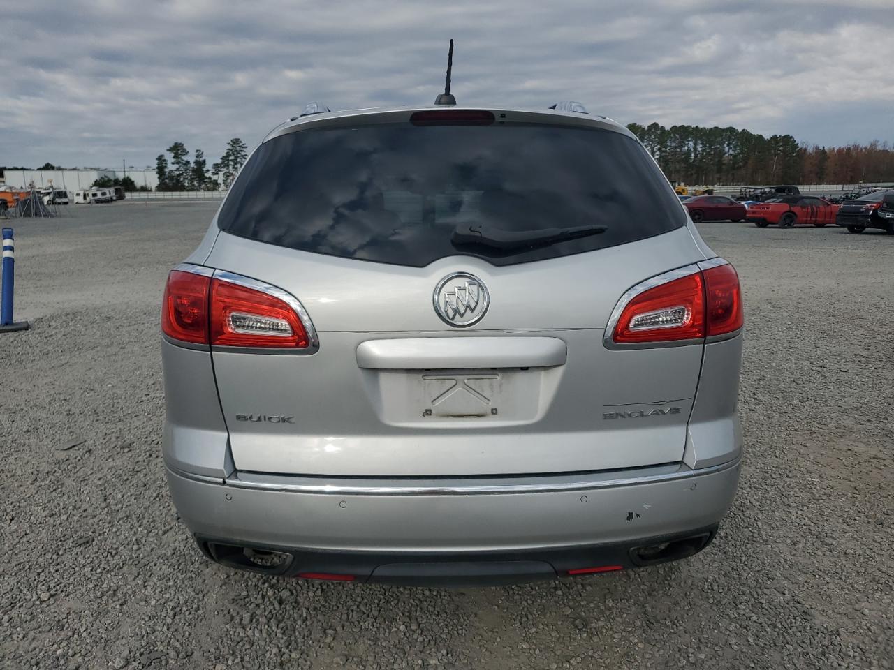 2016 BUICK ENCLAVE photo 11