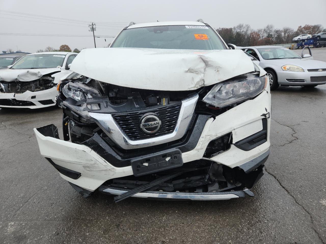 2019 NISSAN ROGUE S photo 9