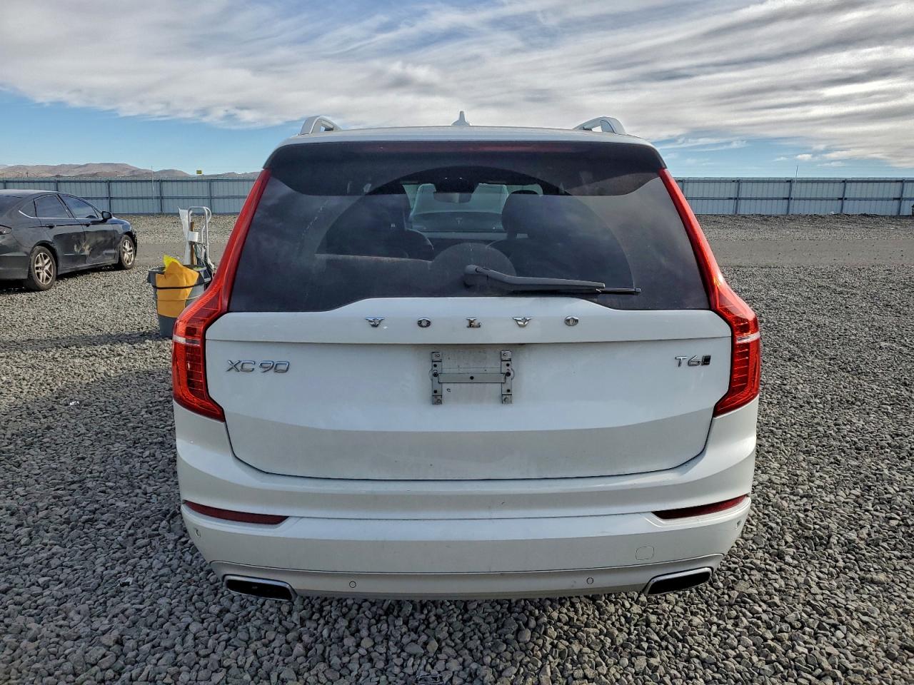 2018 VOLVO XC90 T6 photo 11