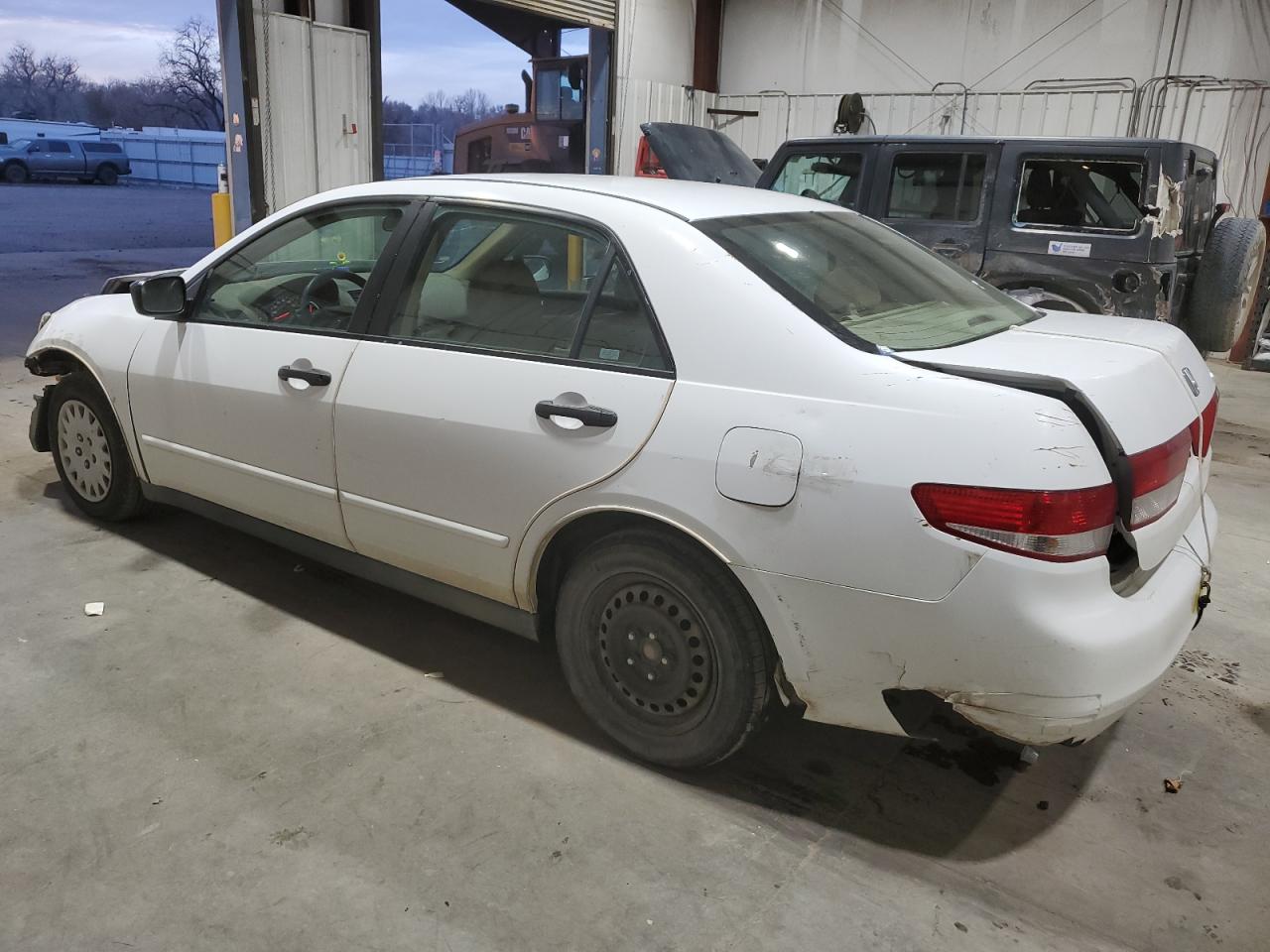 2004 HONDA ACCORD DX photo 3