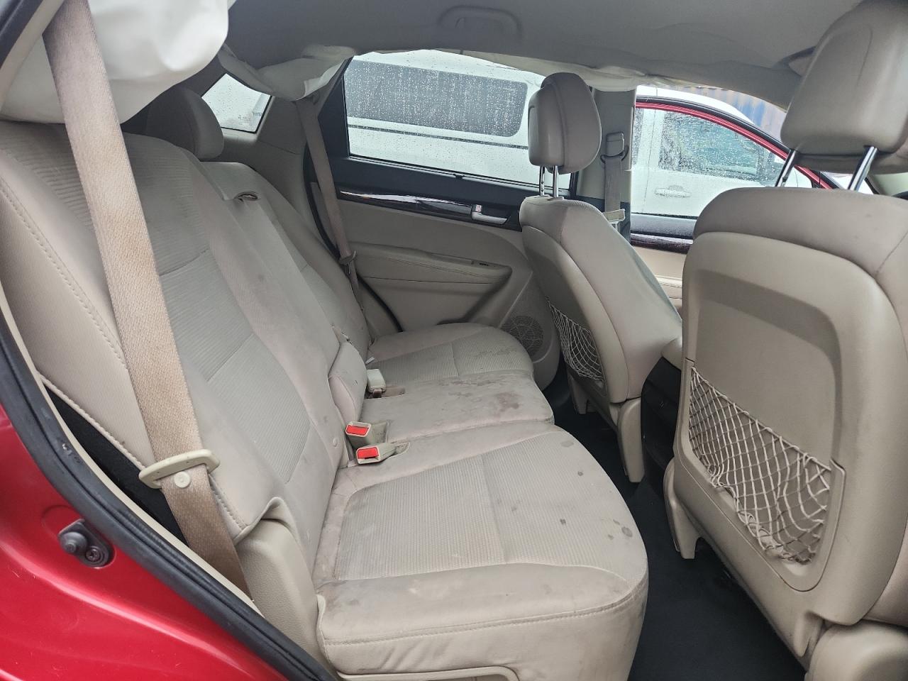 2015 KIA SORENTO LX photo 31