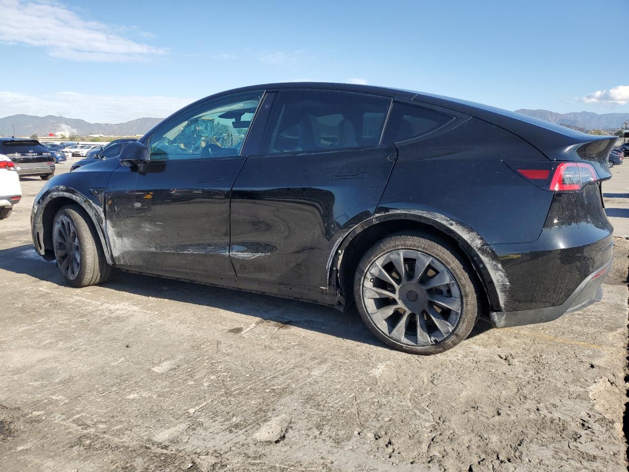 2021 TESLA MODEL Y photo 2