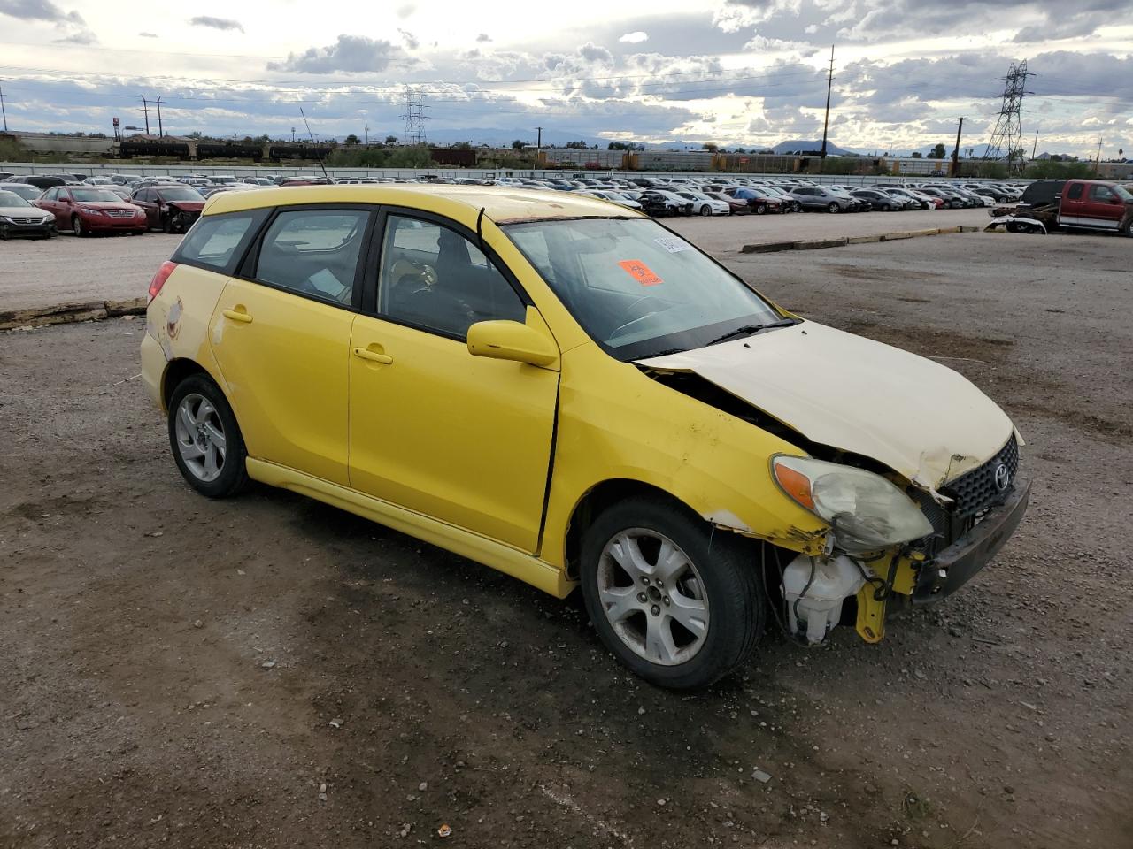 2004 TOYOTA COROLLA MATRIX XR photo 4
