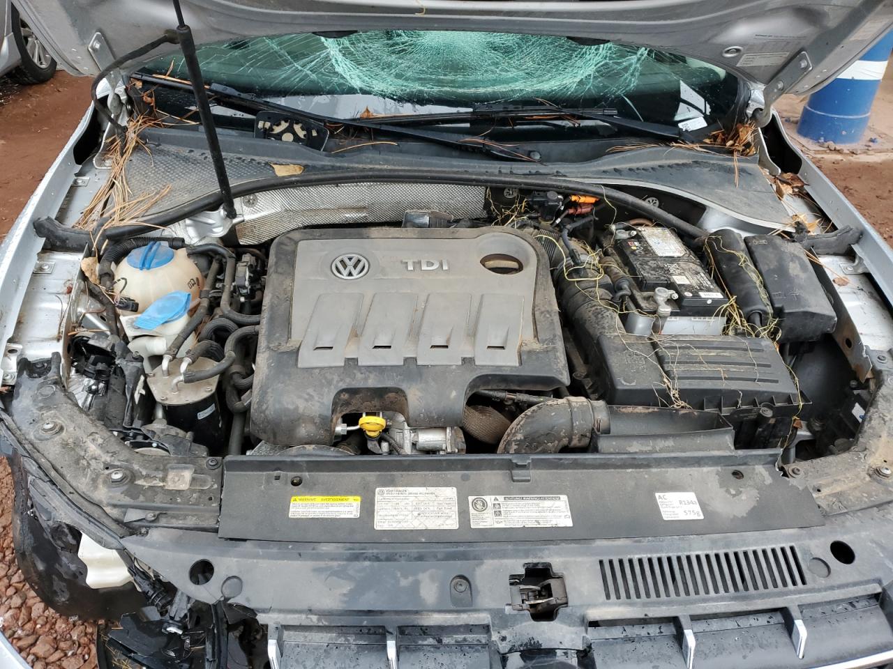 2014 VOLKSWAGEN PASSAT SEL photo 31