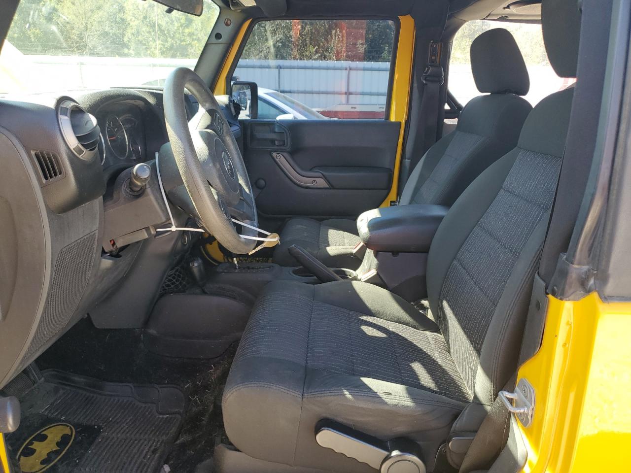 2011 JEEP WRANGLER SPORT photo 19