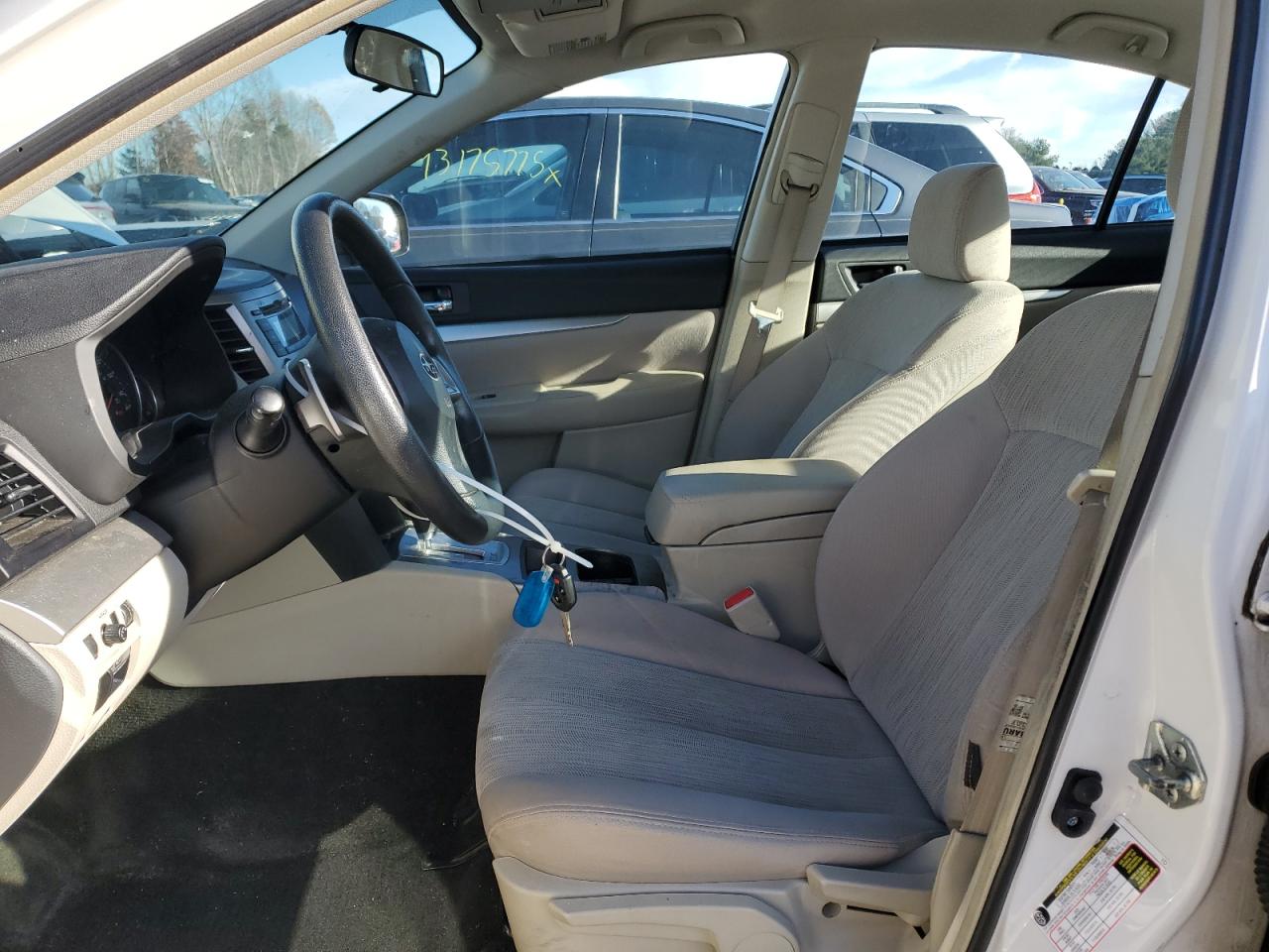 2013 SUBARU LEGACY 2.5I photo 13
