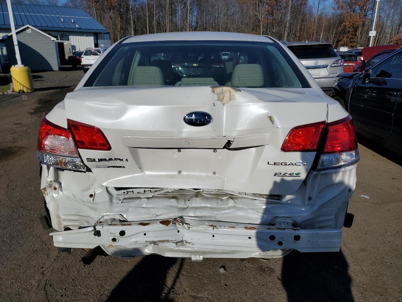 2013 SUBARU LEGACY 2.5I photo 11