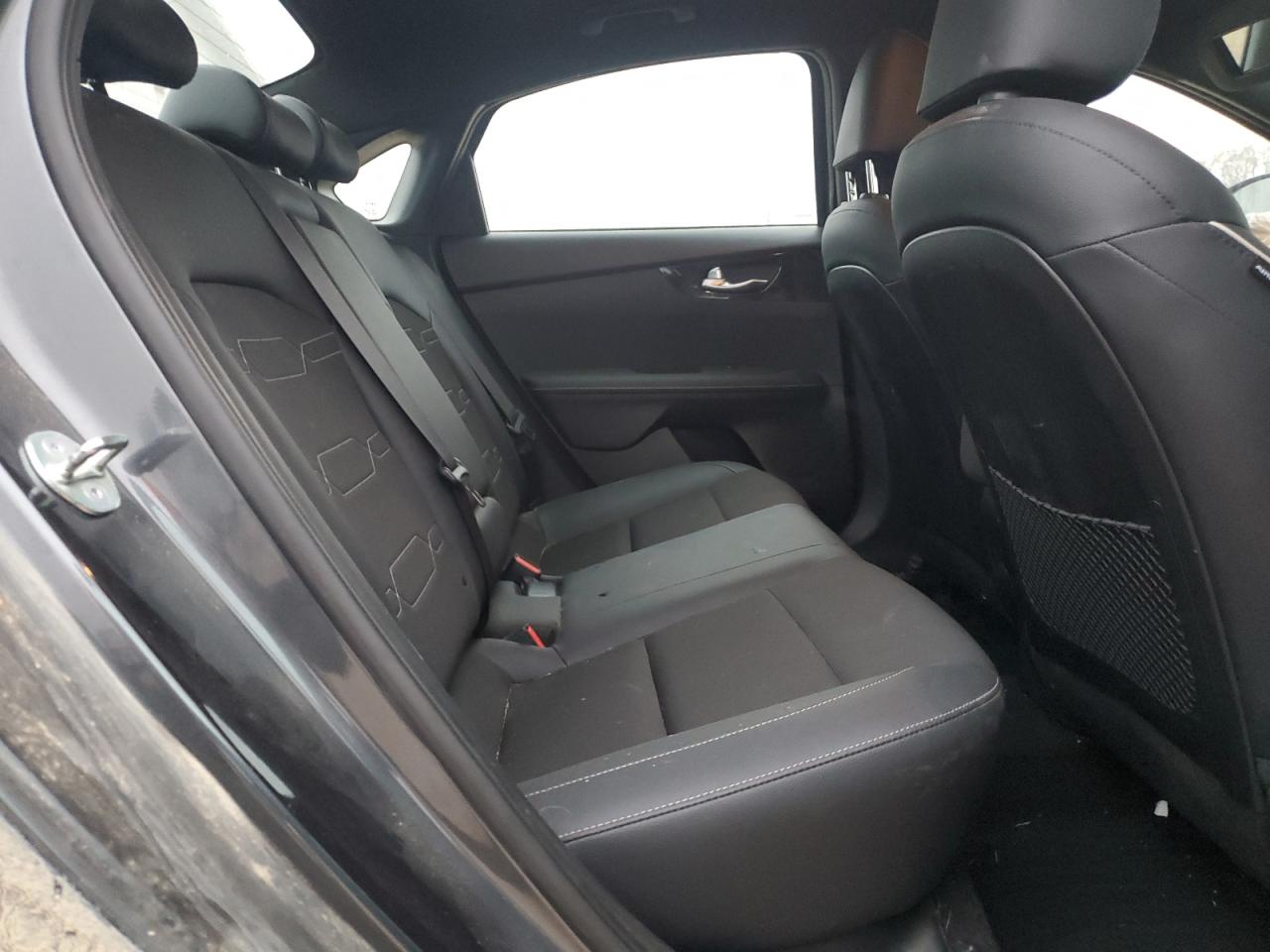 2023 KIA FORTE GT LINE photo 19