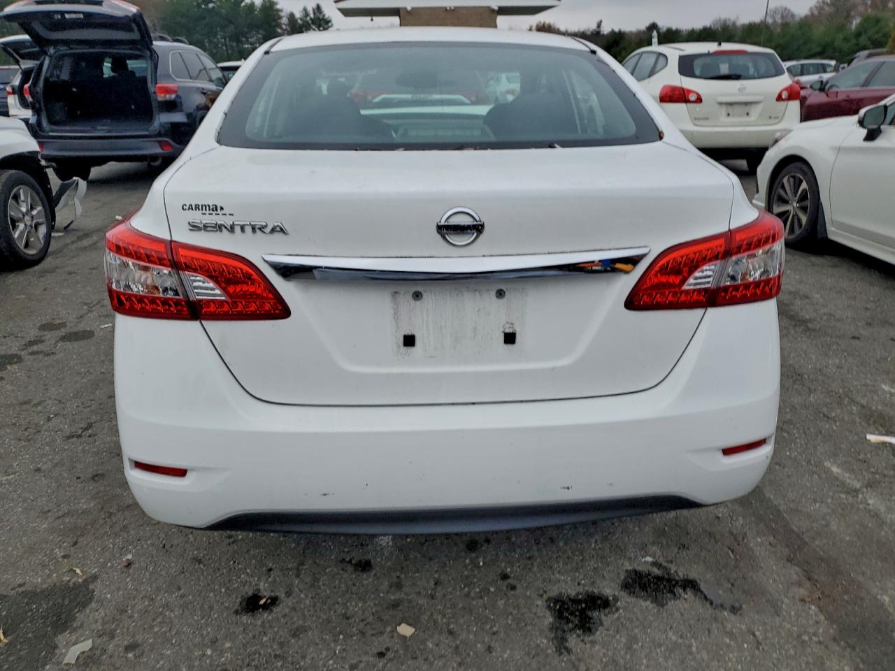 2015 NISSAN SENTRA S photo 11