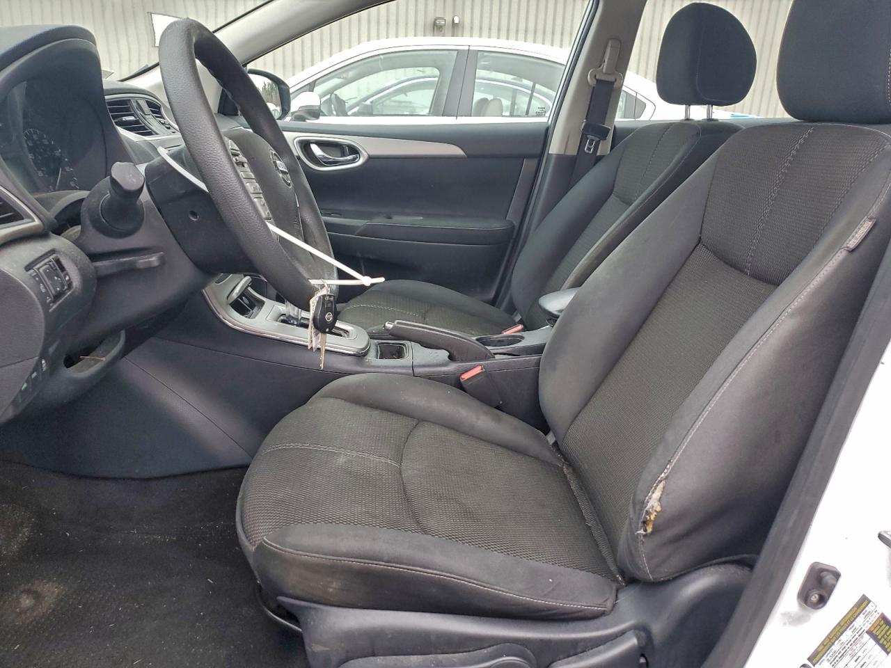 2015 NISSAN SENTRA S photo 13