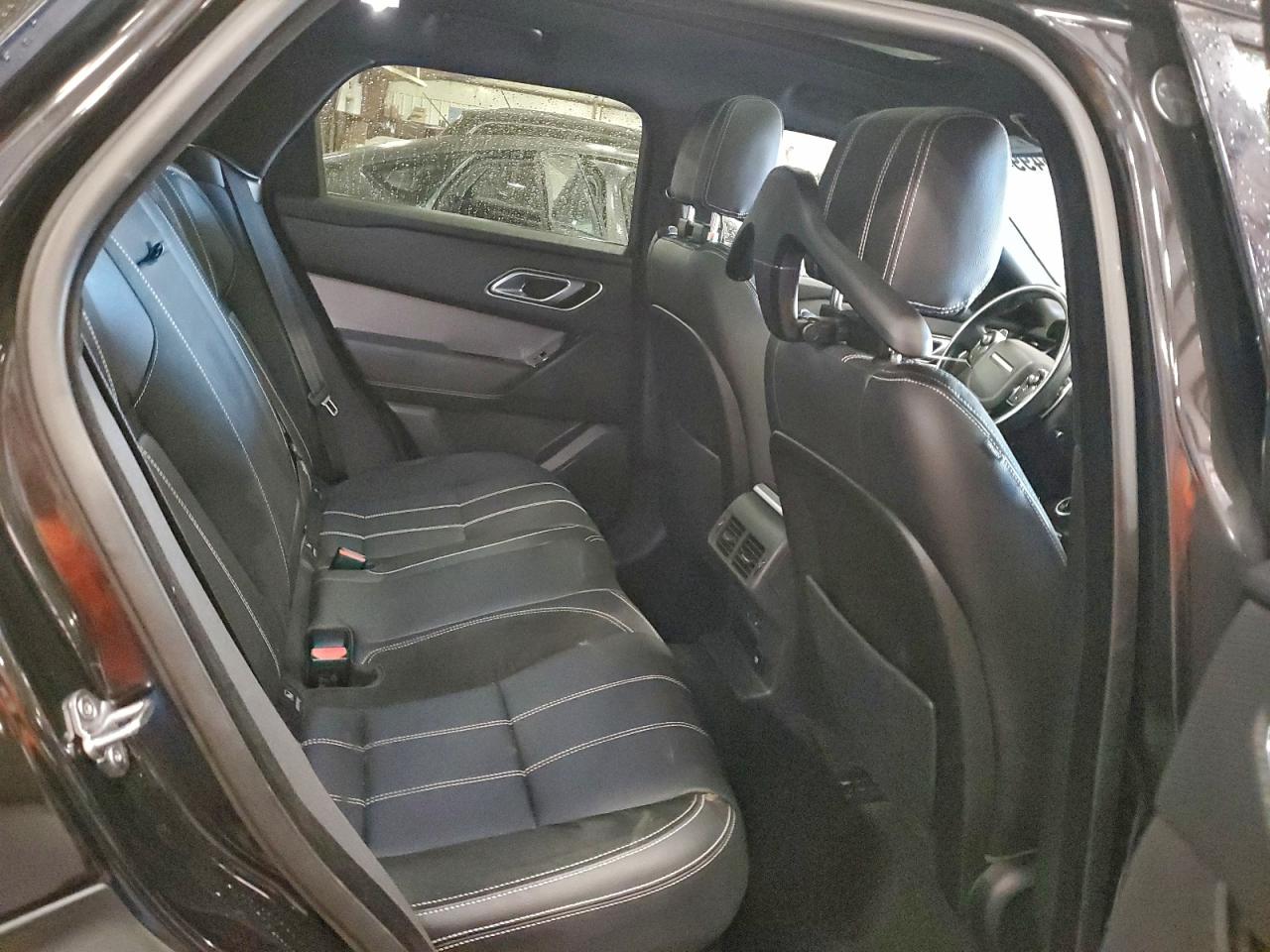 2020 LAND ROVER RANGE ROVER VELAR R-DYNAMIC S photo 31