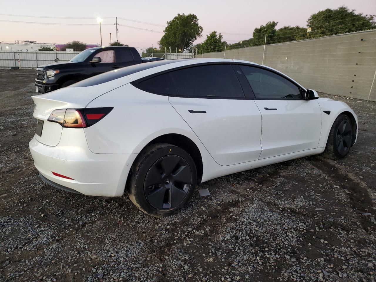 2022 TESLA MODEL 3 photo 5