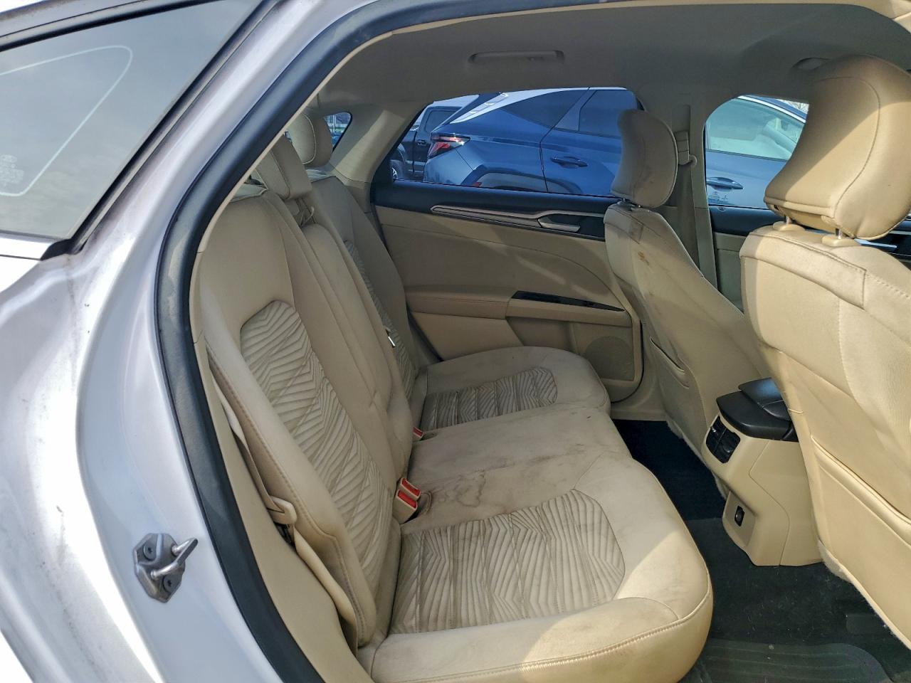 2016 FORD FUSION SE photo 19