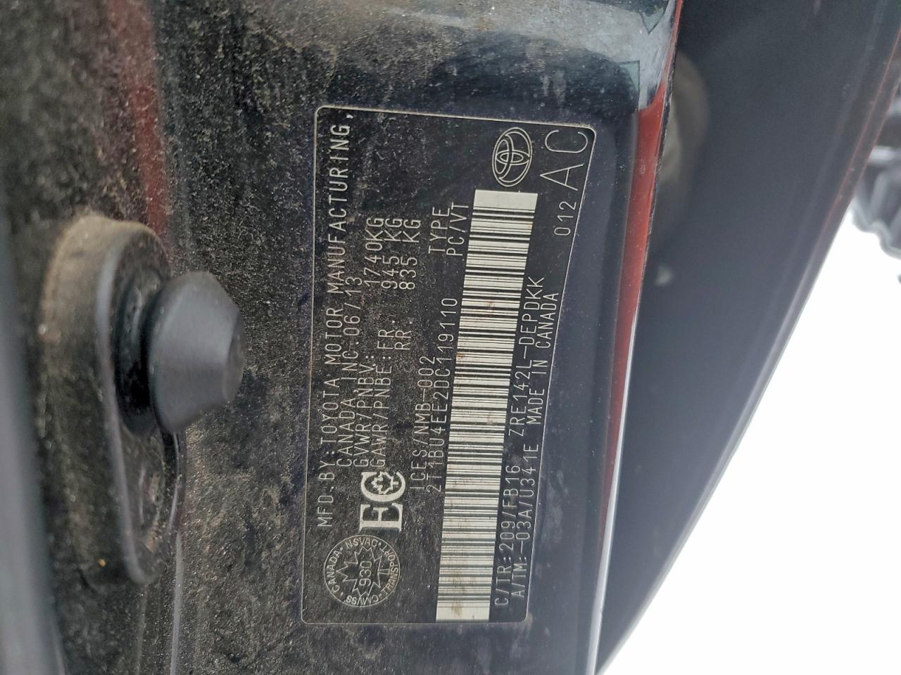 2013 TOYOTA COROLLA BASE photo 13